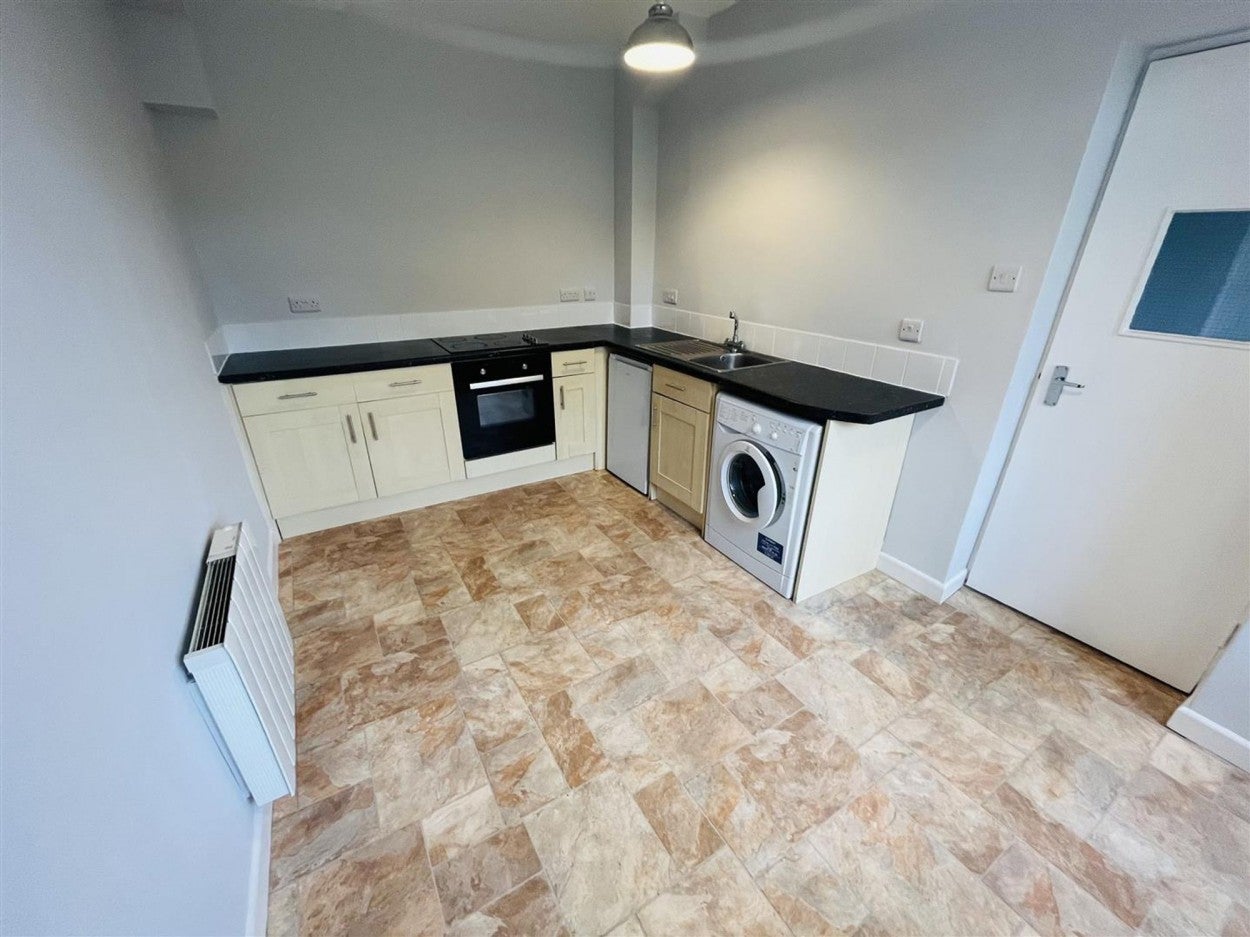 Flat Whatley Road in Bristol