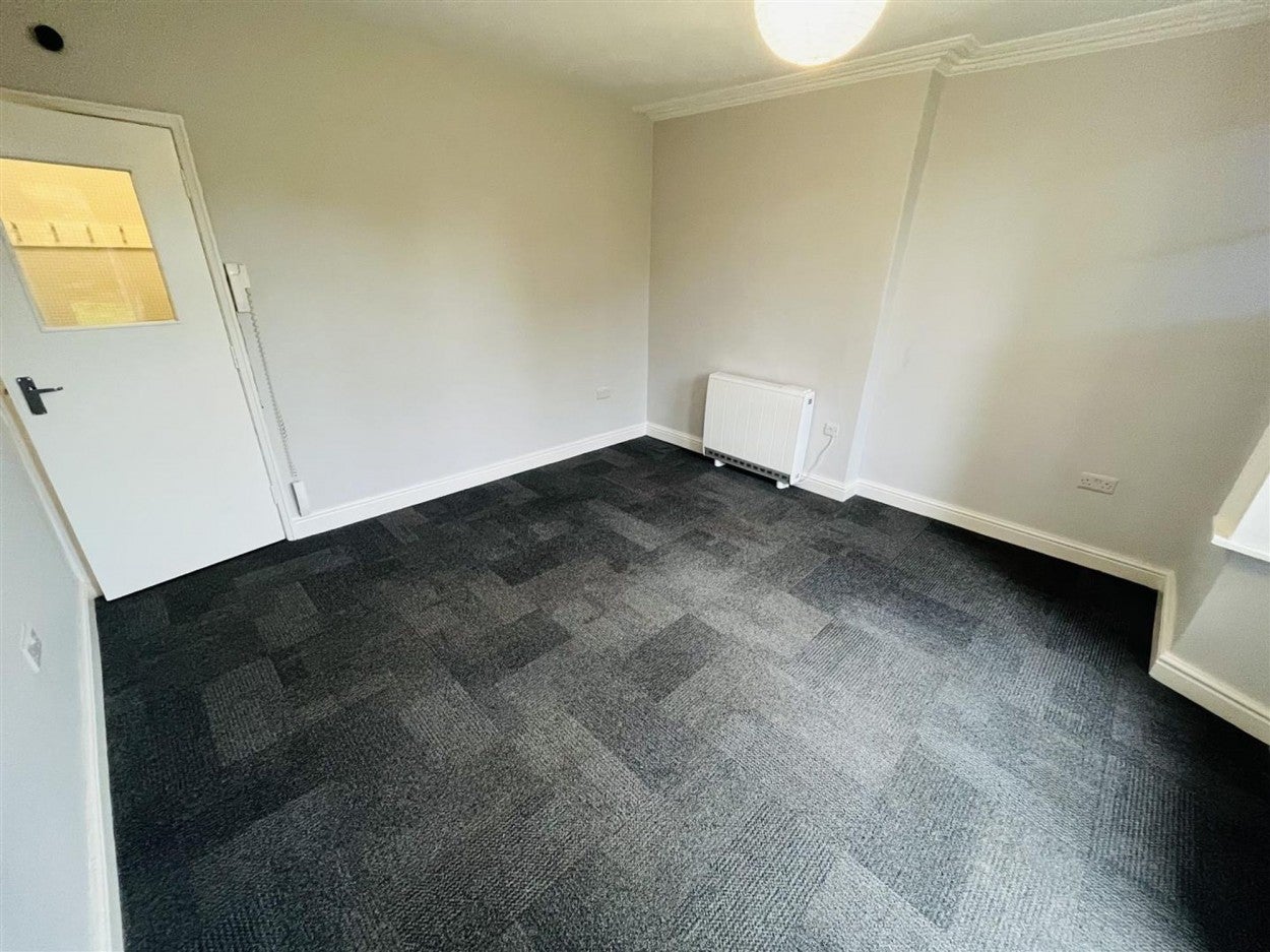 Flat Whatley Road in Bristol