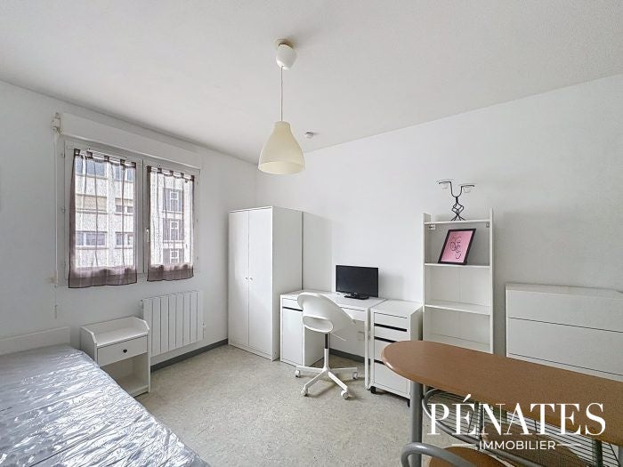 Flat Rue du Rempart Martainville in Rouen