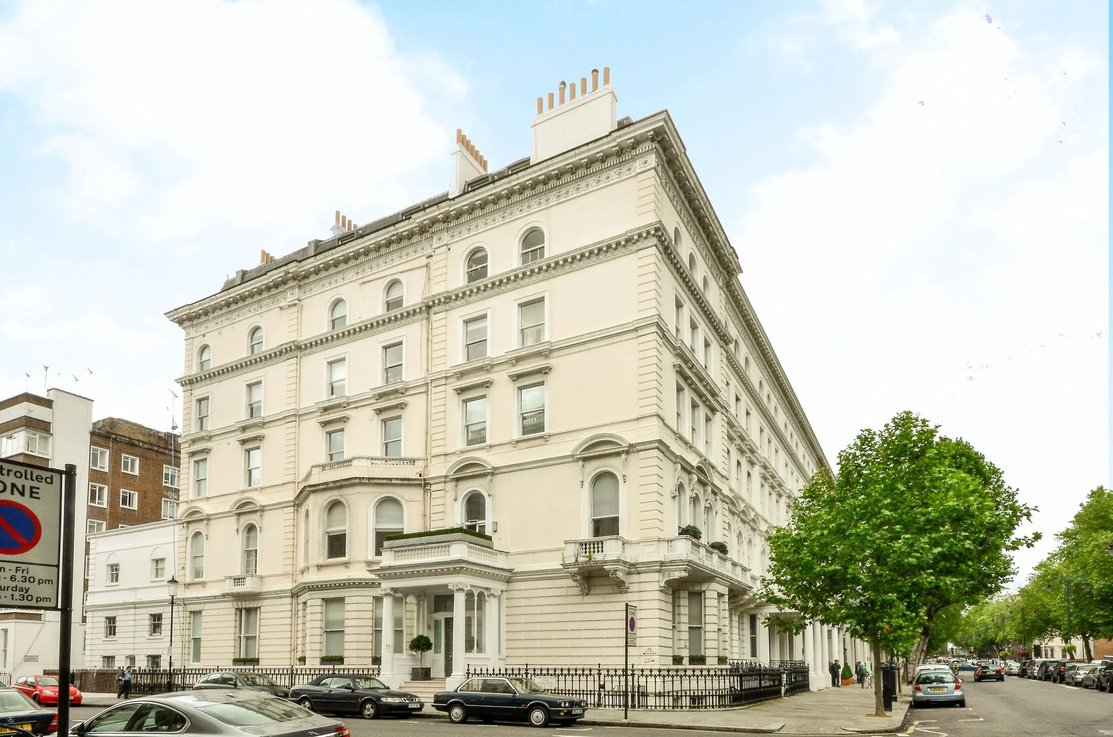 Flat Elvaston Place in Greater London