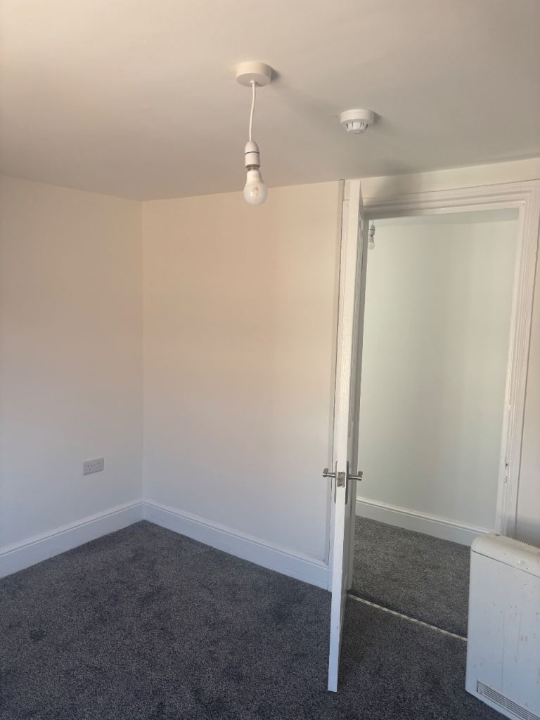 Flat Scarisbrick Street in Southport