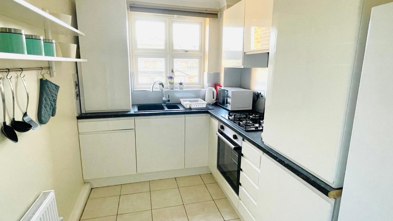 Flat William Close in London