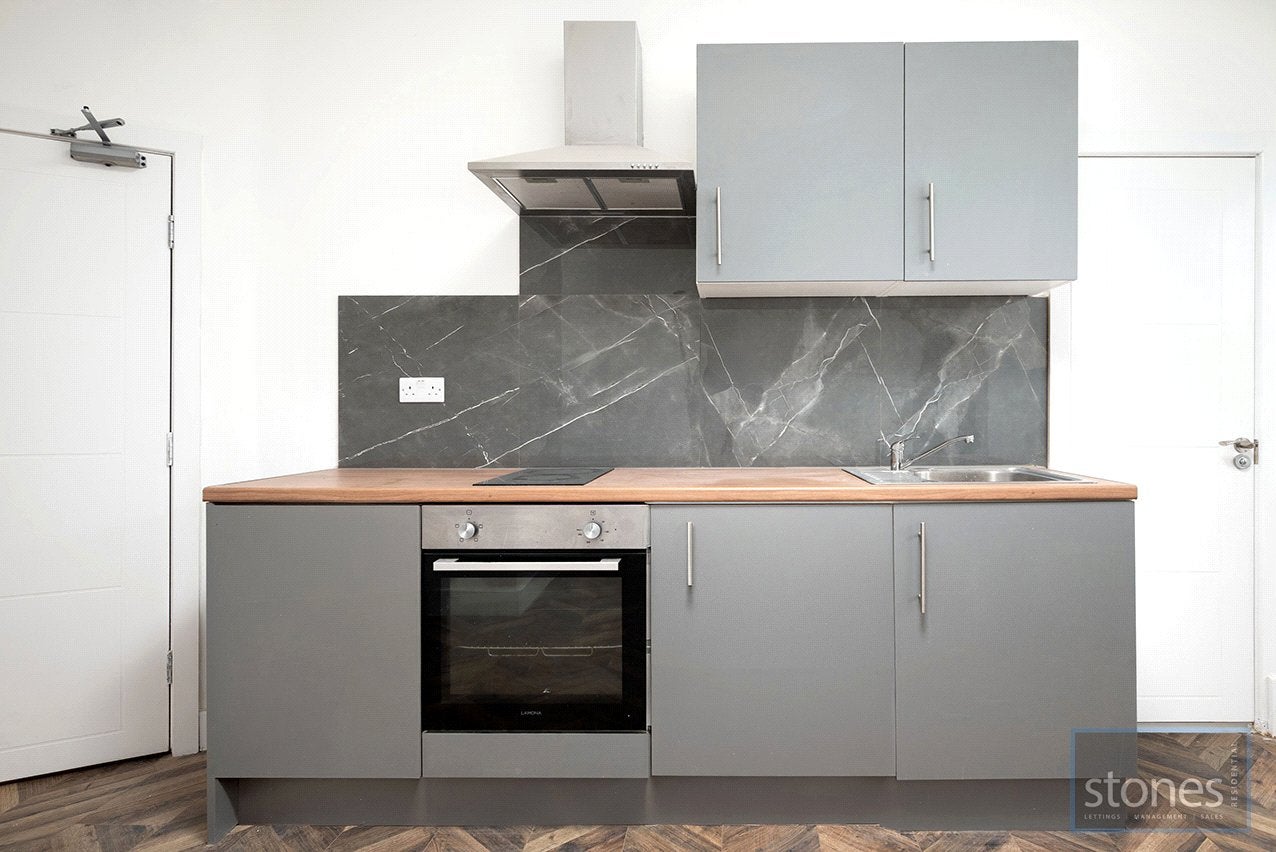 Flat Glenloch Road in Greater London