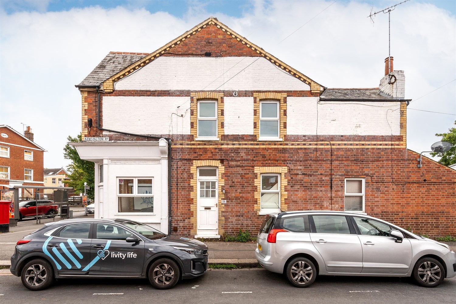Flat Kensington Road in Reading