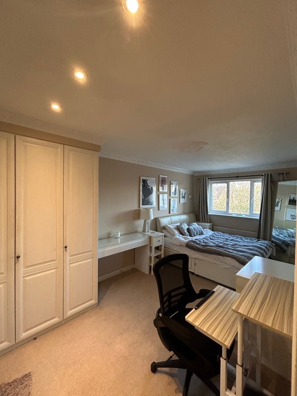 Room Simmonds View in Bristol