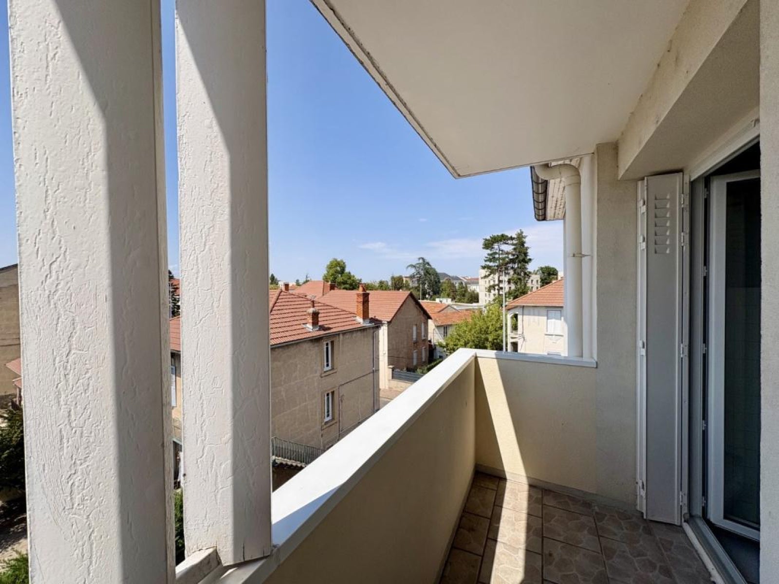Flat Boulevard Charles de Gaulle in Le Coteau