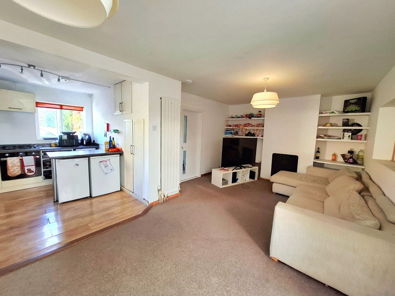 House Somers Close in Winchester
