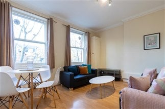 Flat Elgin Avenue in City of Westminster