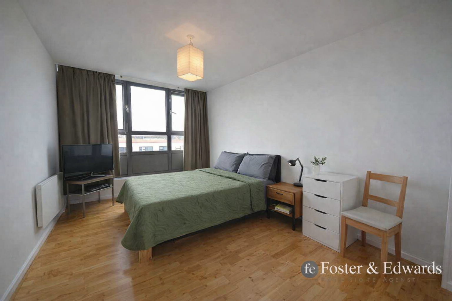Flat New Park Road in Greater London