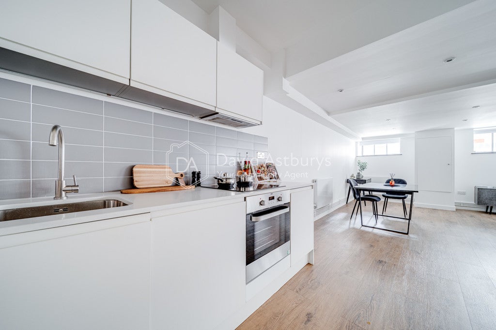 Flat Dalston Lane in Greater London