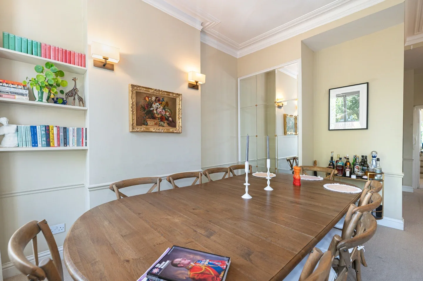 Flat Lennox Gardens in Greater London
