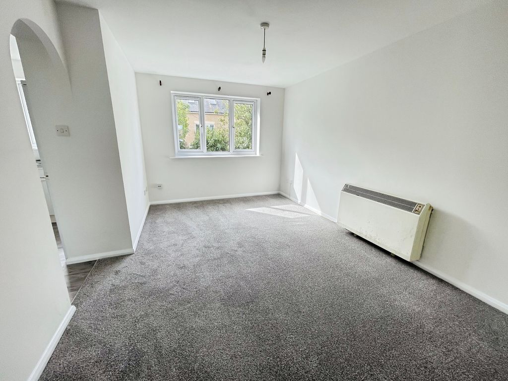 Flat Campernell Close in Brightlingsea