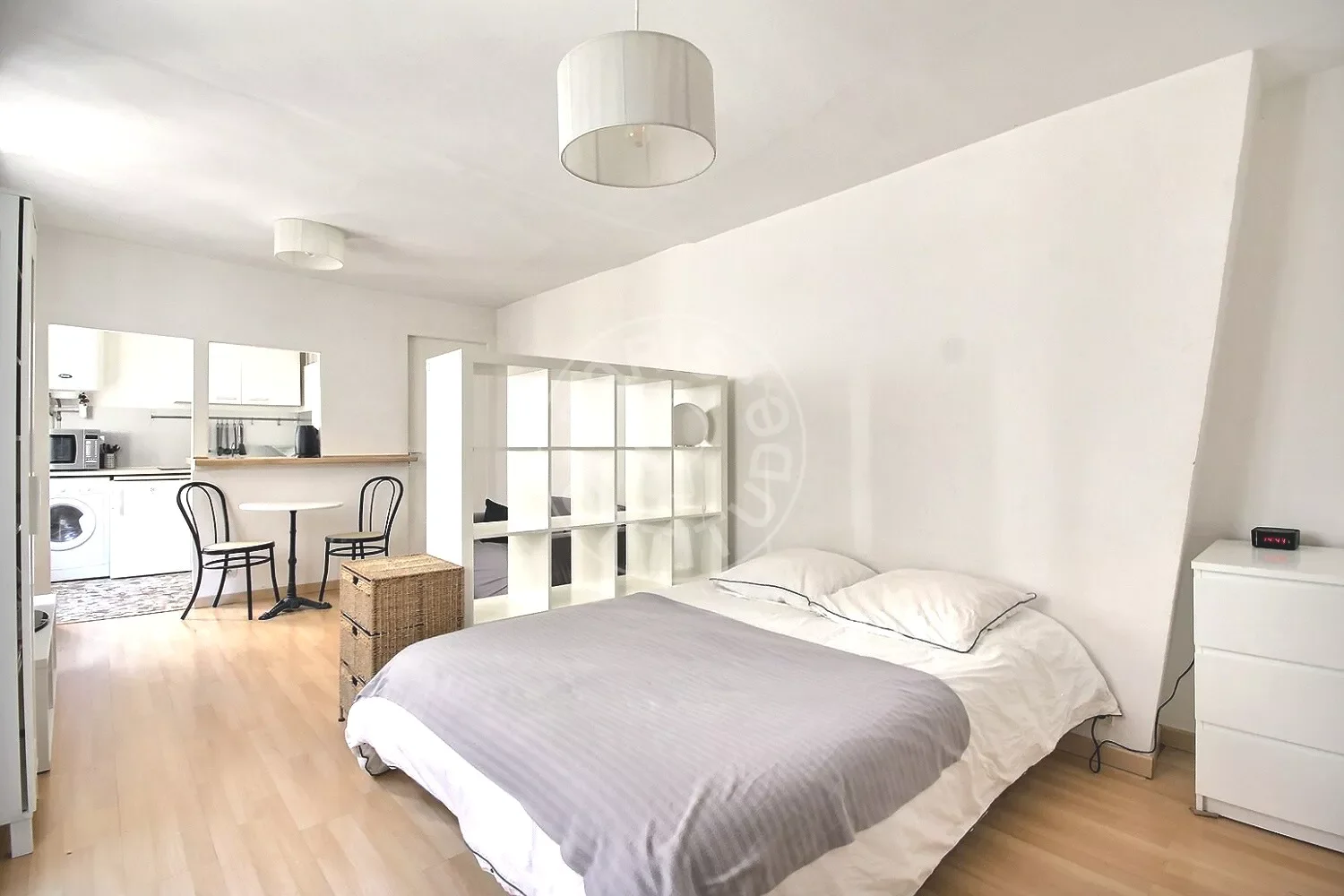 Appartement Rue Notre-Dame-de-Nazareth à Paris