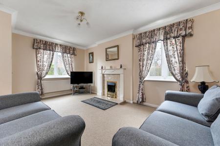 House Normanton Drive in Oakham