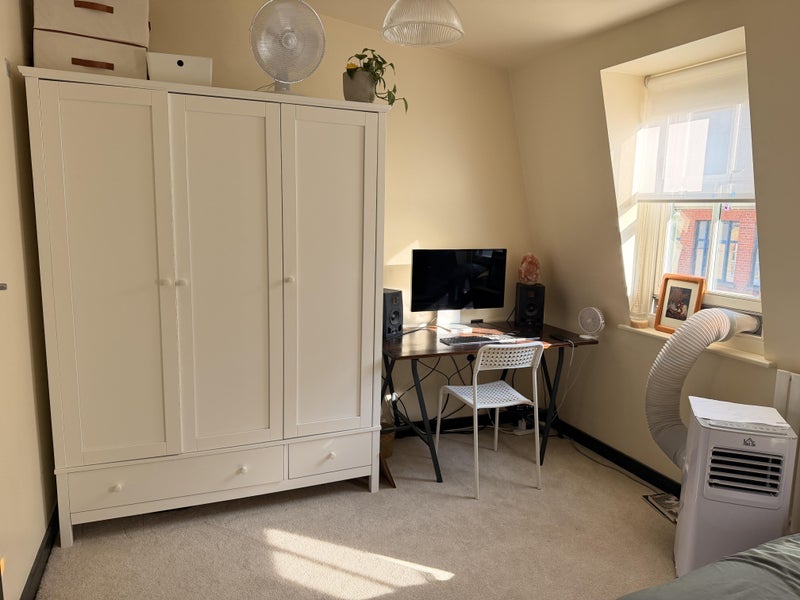 Room Spafield Street in Greater London