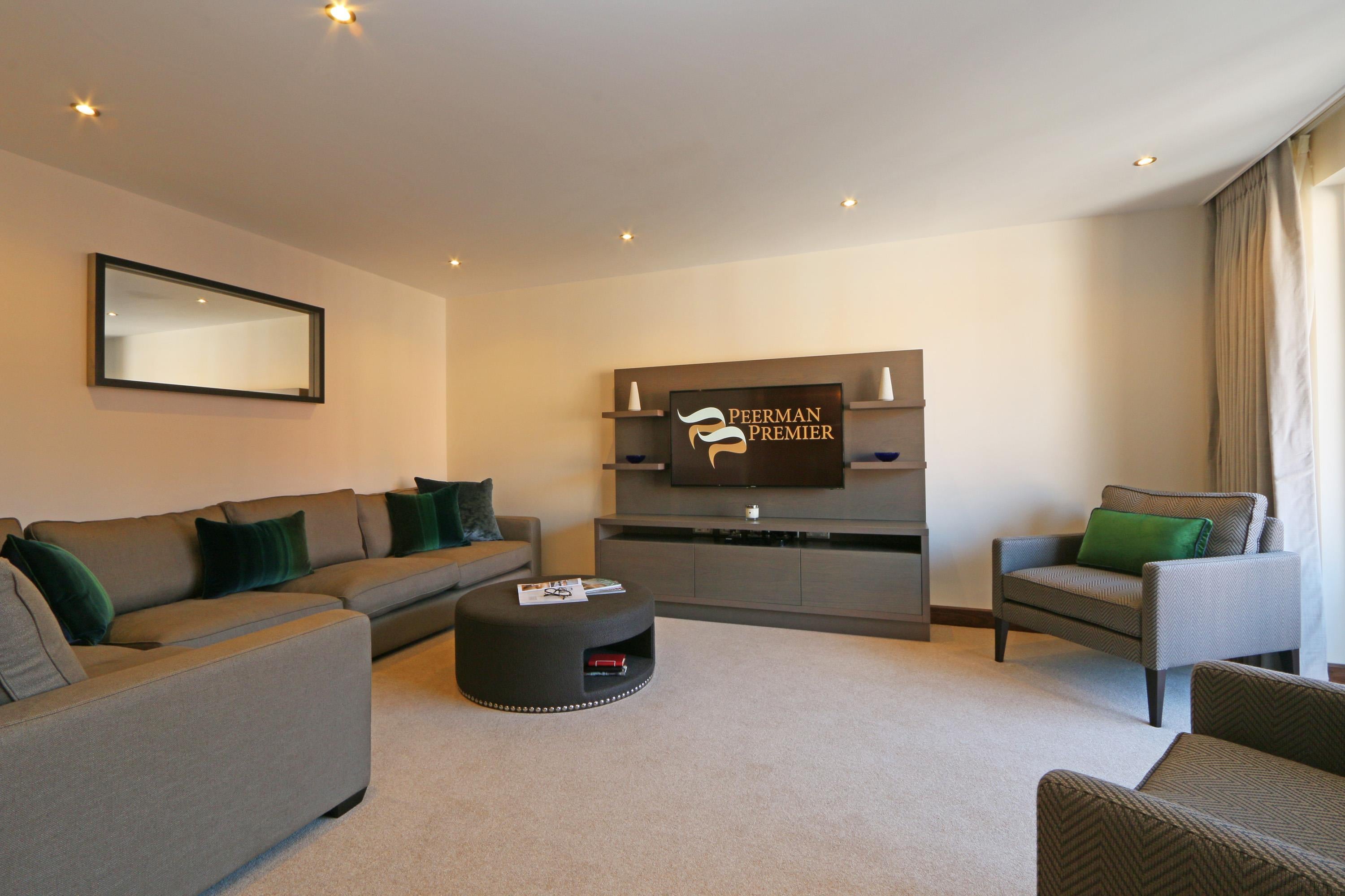 Flat Rutland Gate in City of Westminster