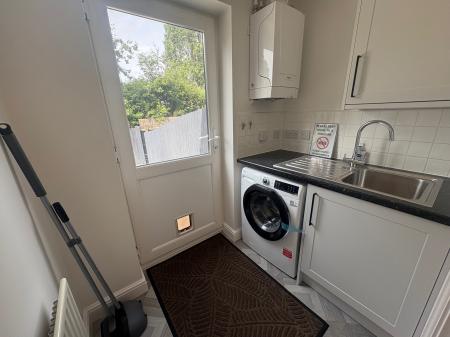 Room Carlisle Close in Corby