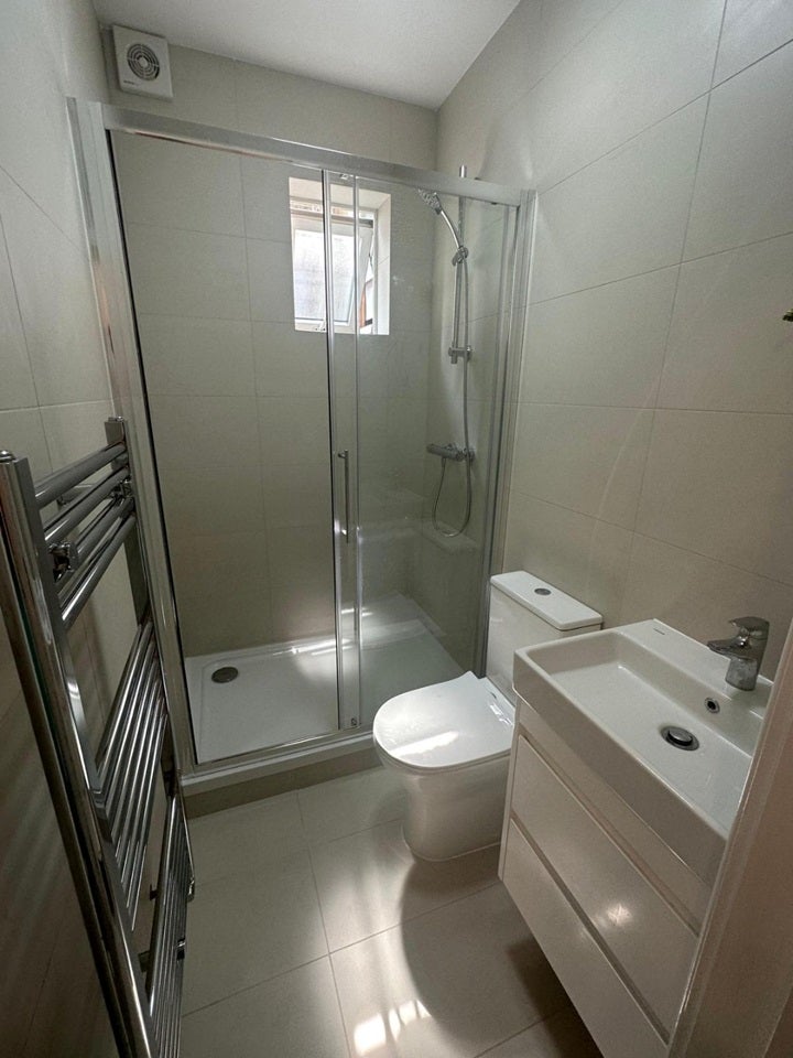 Flat Courtauld Road in Greater London