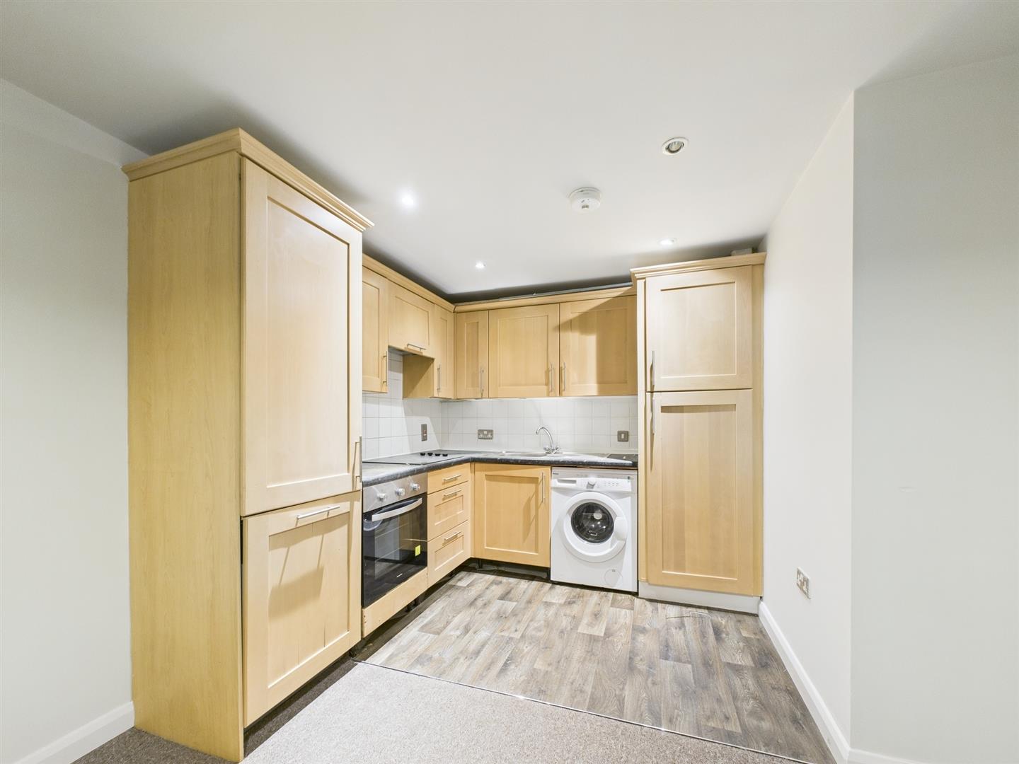 Flat Biggin Street in Charnwood