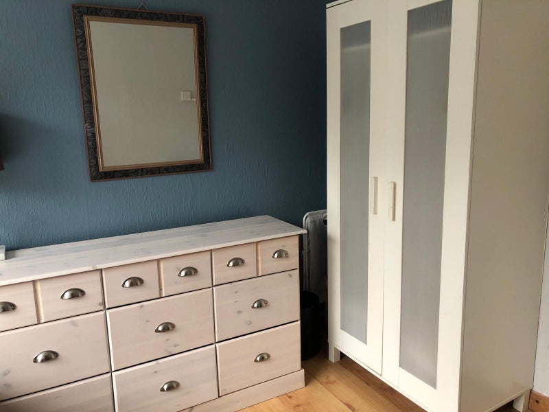 Room Aspern Grove in Greater London