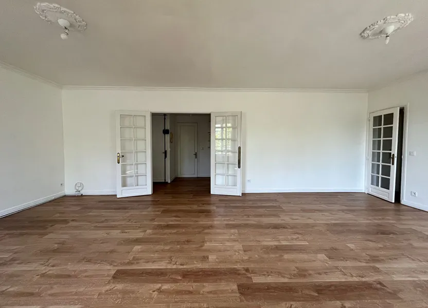 Flat Boulevard de Charonne in Paris