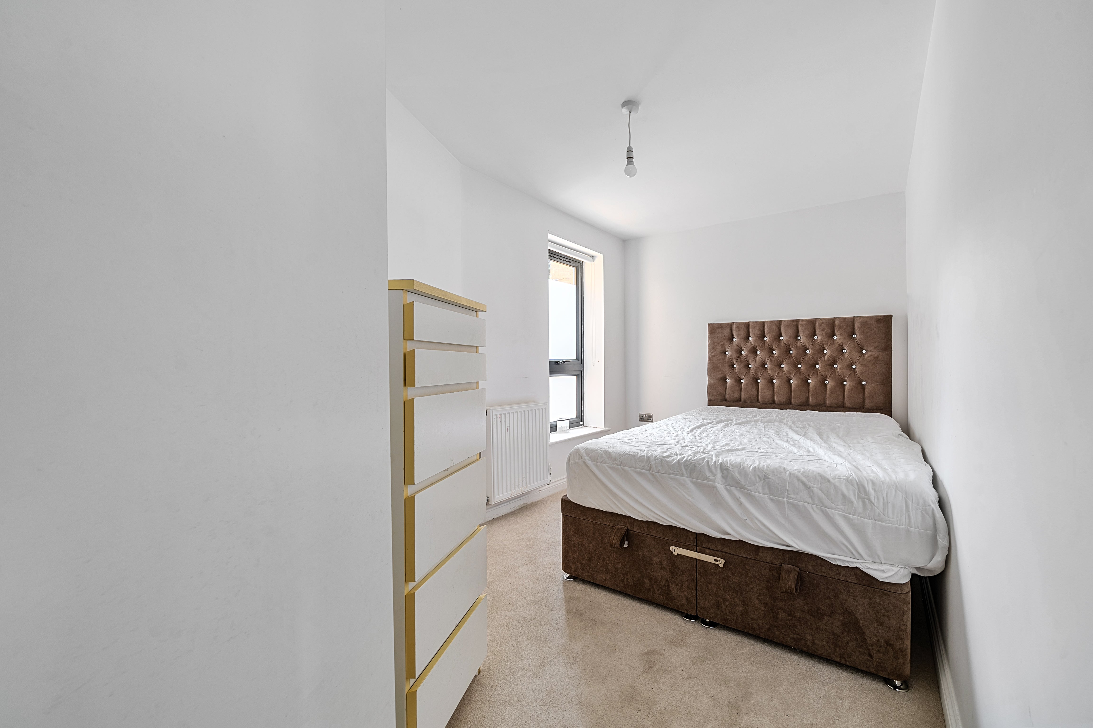 Flat Marlborough Road in Watford