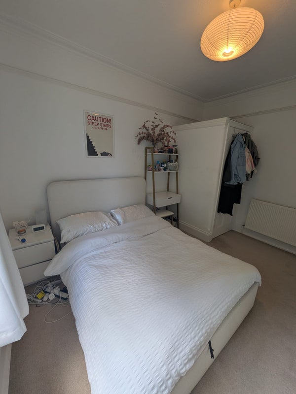 Room Breakspears Road in Greater London