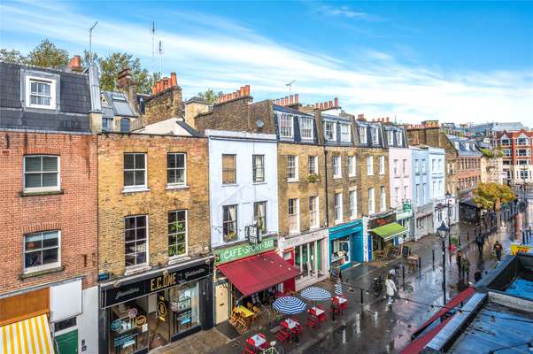 Flat Exmouth Market in Greater London