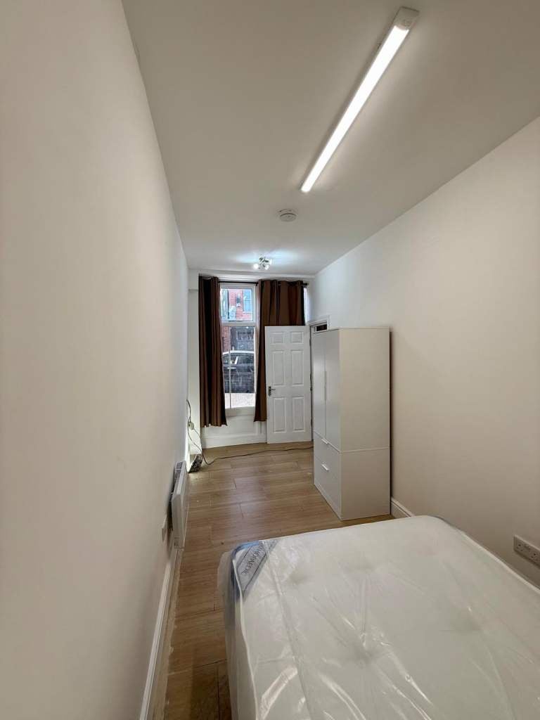 Flat West Hill in Greater London