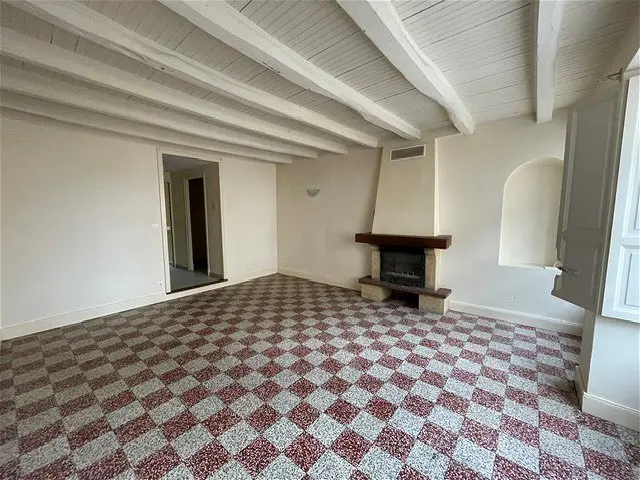 Maison Rue Principale à Adriers