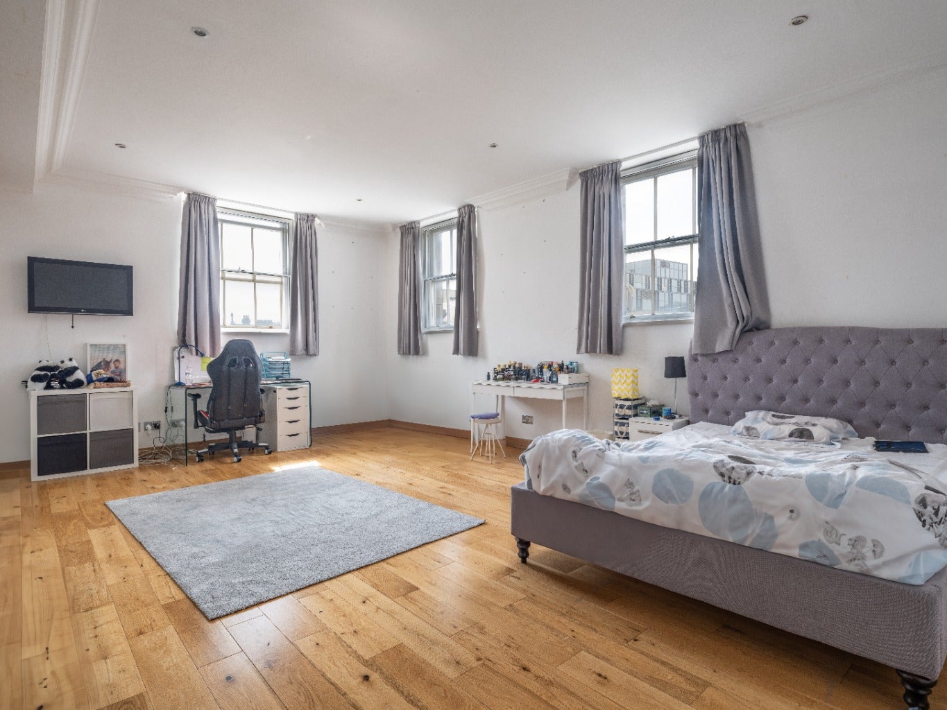 Flat Grainger Street in Newcastle upon Tyne