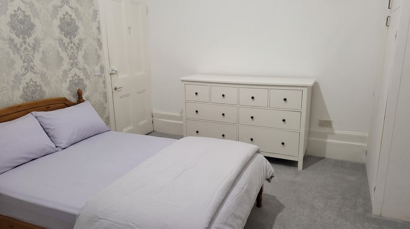 Room Norwich Road in Greater London