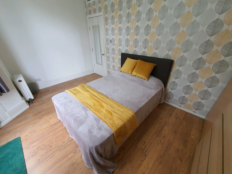 Room Norwich Road in Greater London