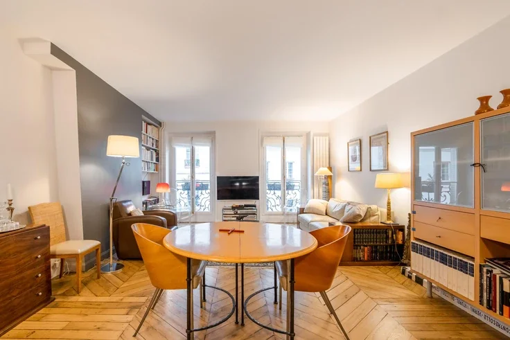 Appartement Rue Saint-Denis à Paris