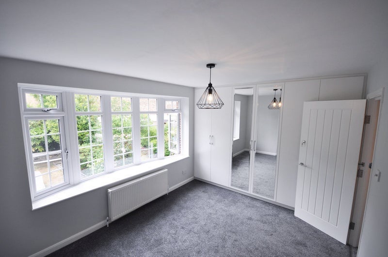 Room Westmoreland Road in Greater London