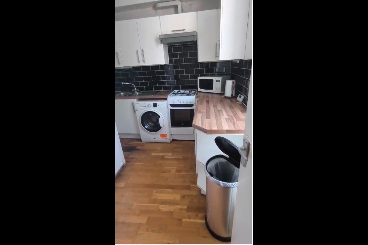 Room Goldhawk Road in Greater London