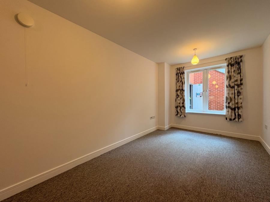 Flat Crofts Lane in Ross-on-Wye