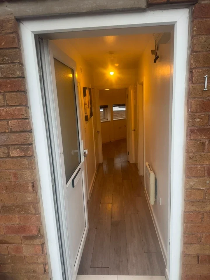Flat High Street in Sandwell