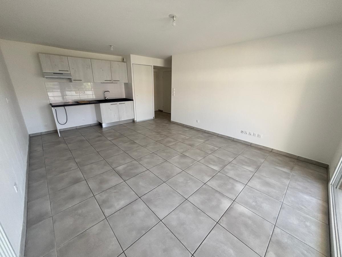 Appartement Avenue Barthélémy Salettes et Jean-Marie Manset à Castanet-Tolosan