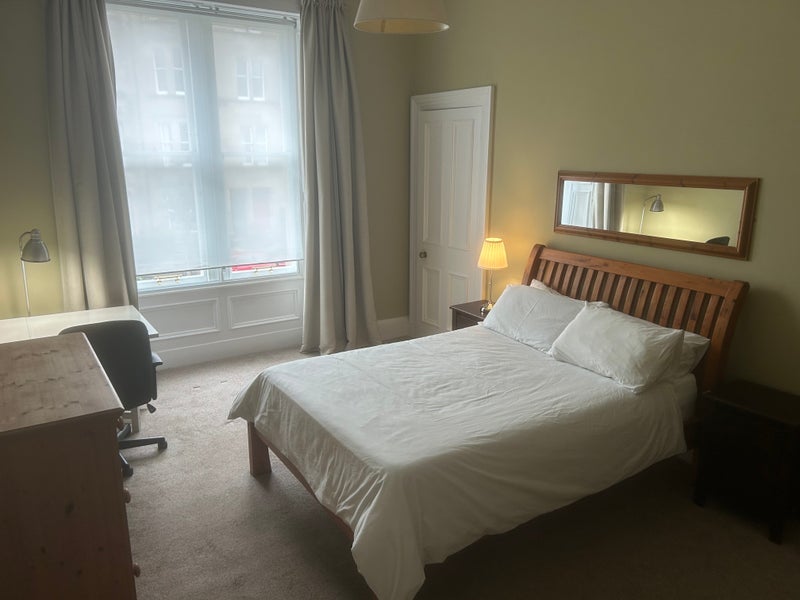Room Warrender Park Road in City of Edinburgh