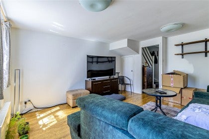 House Bray Close in Hertsmere