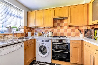 House Bray Close in Hertsmere