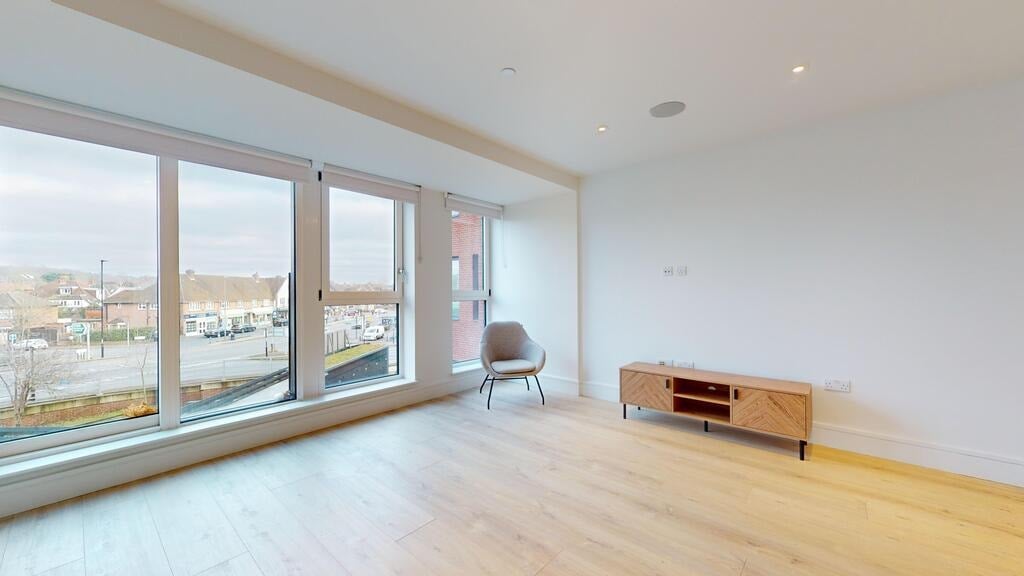 Flat Beverley Way in Greater London