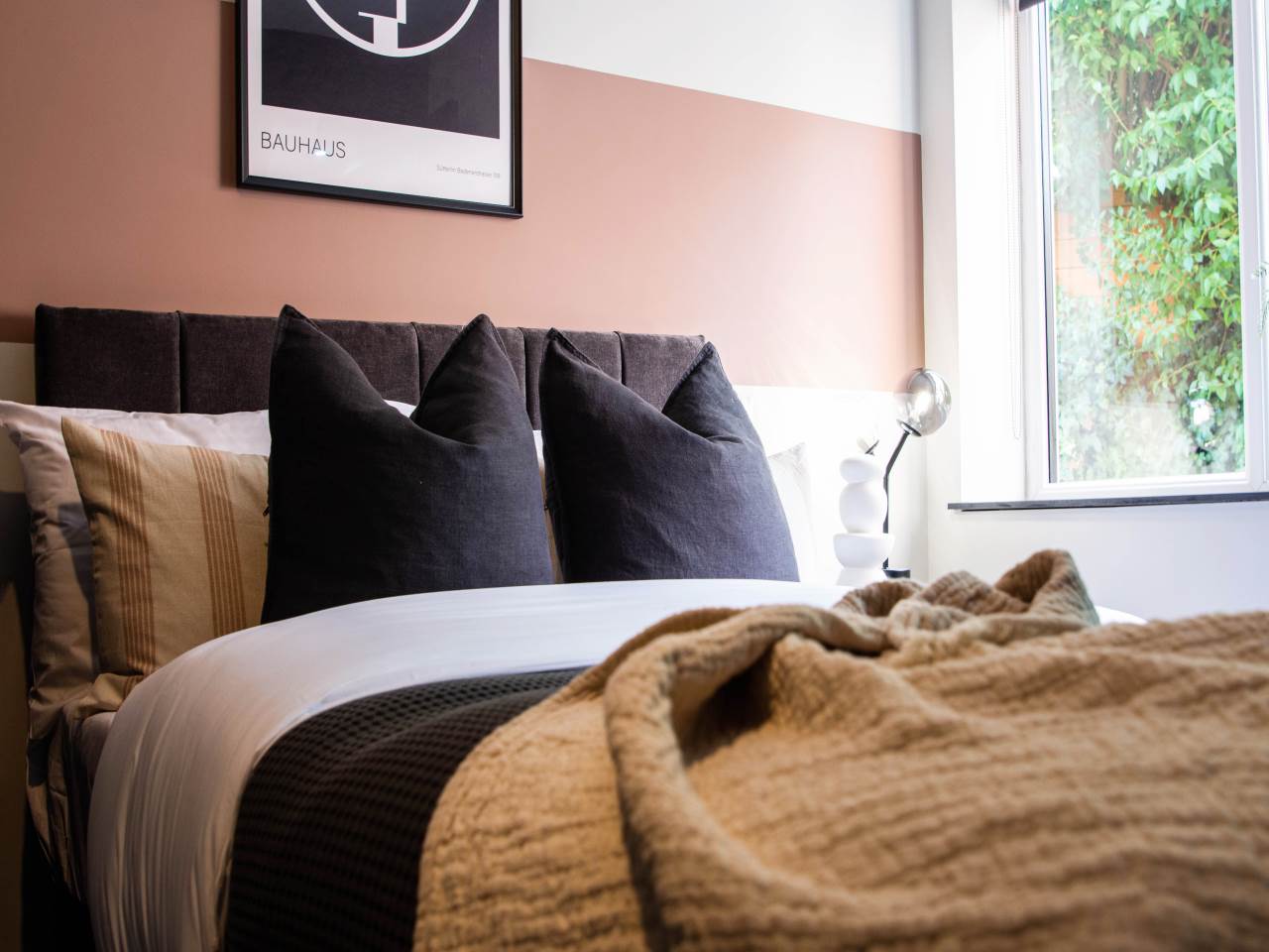 Room Primrose Crescent in Leeds