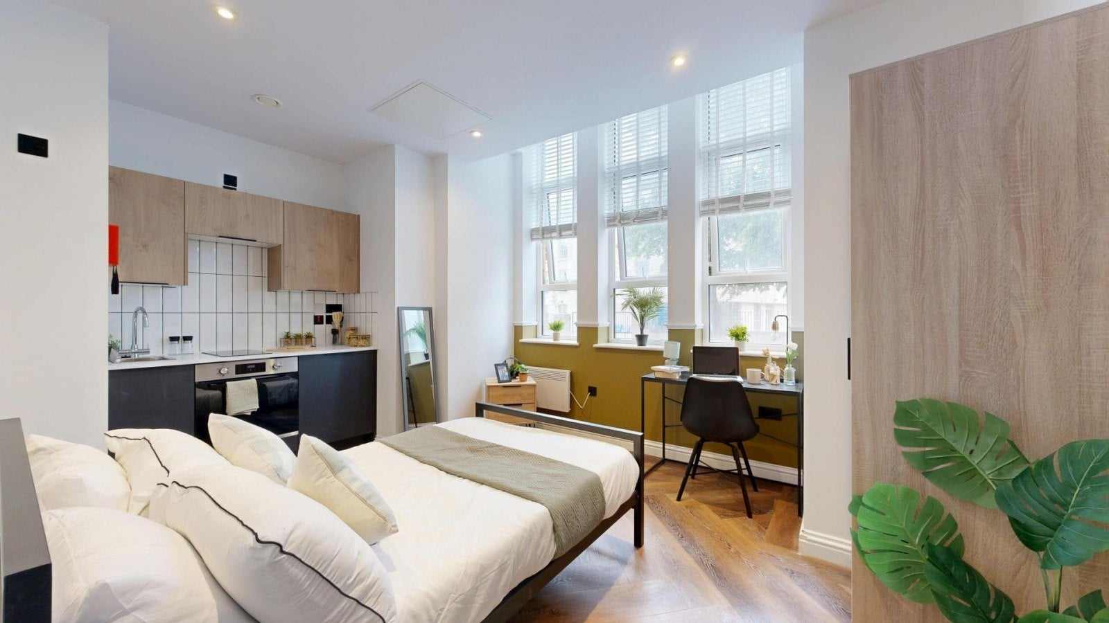 Room Thurloe Street in Manchester