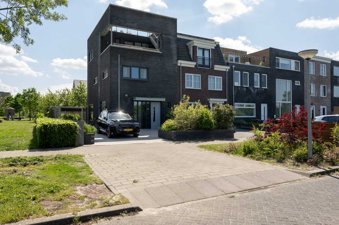 Huis Stopperknoop 27 in Almere