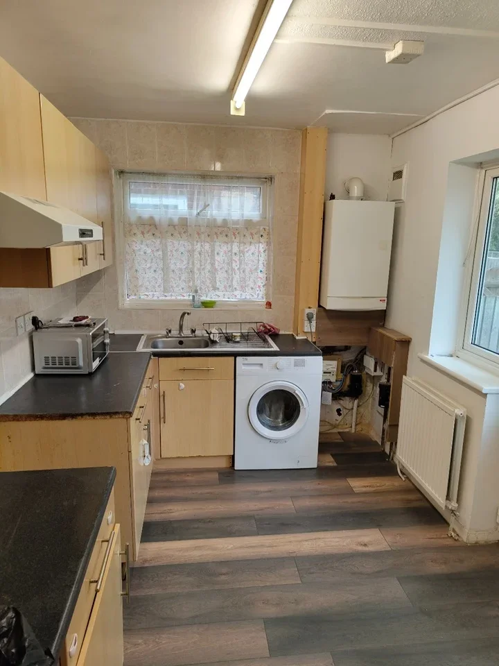 Flat Dockwell Close in Greater London