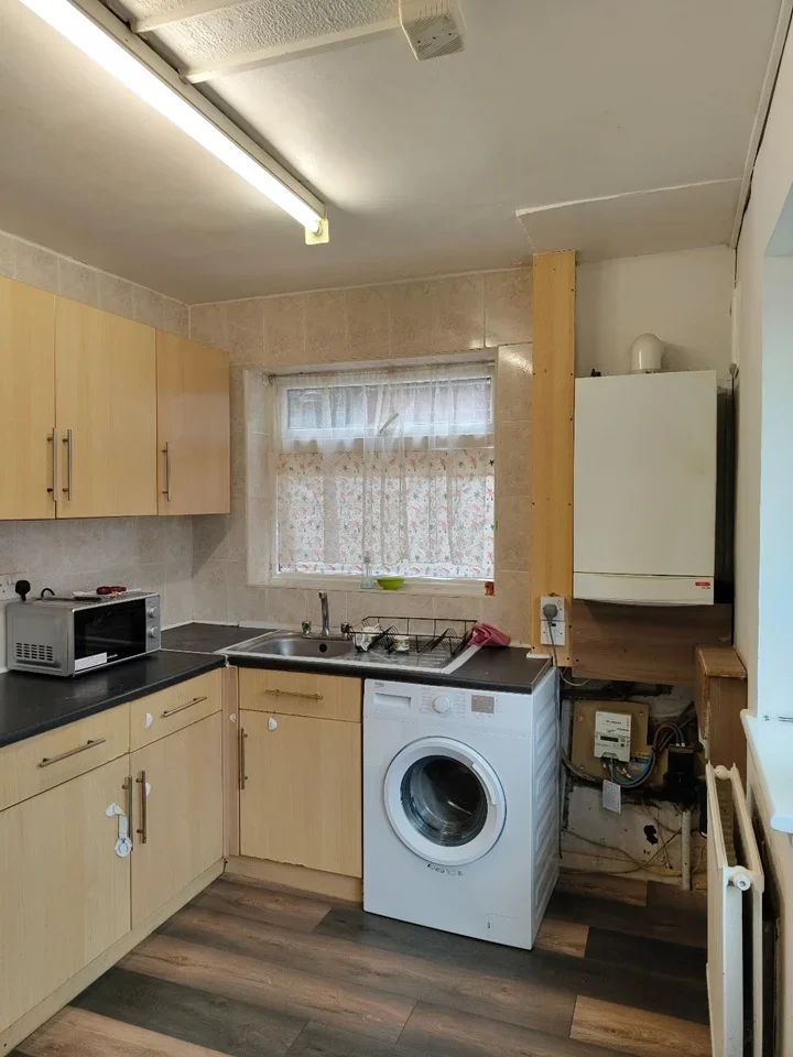 Flat Dockwell Close in Greater London