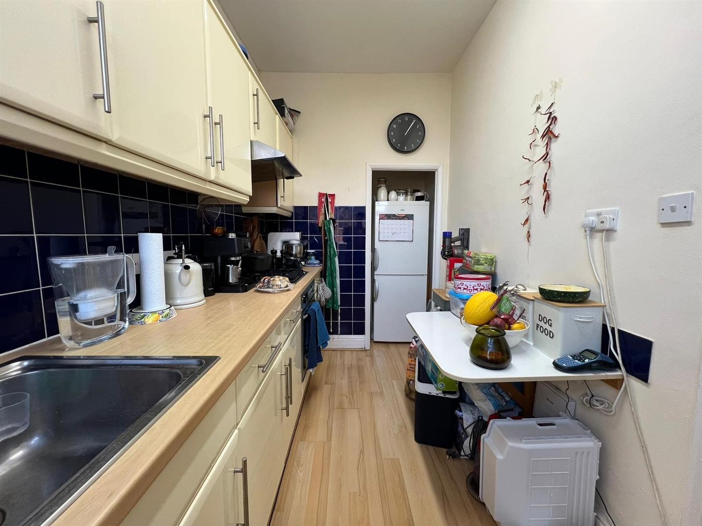 Flat Sunningfields Crescent in Greater London