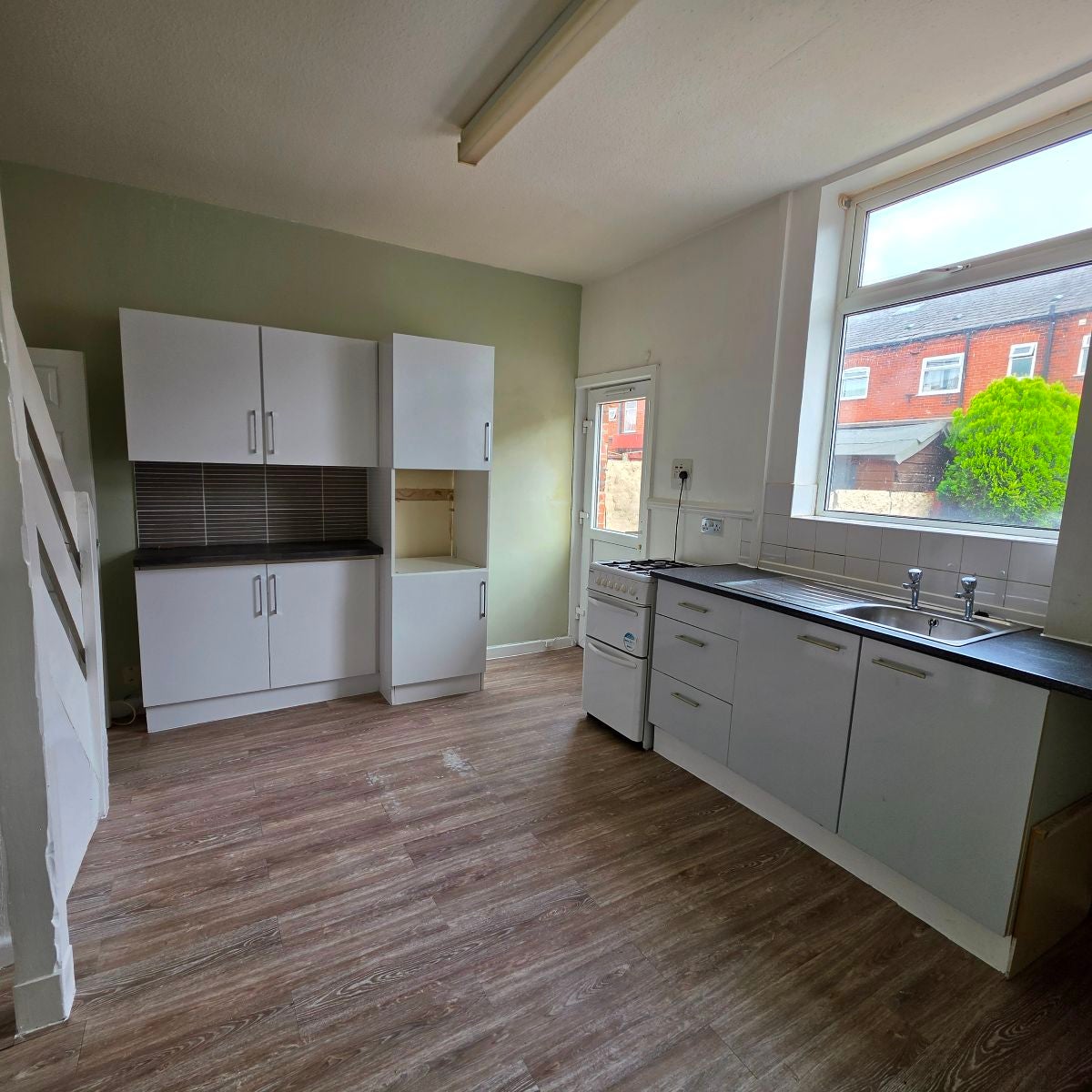 House Cawdor Street in Farnworth
